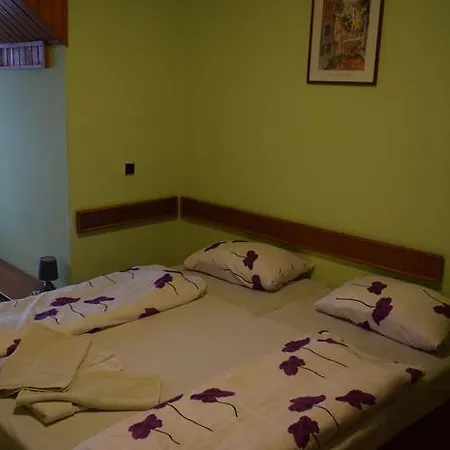 Penzión pre hostí Ring Komarno